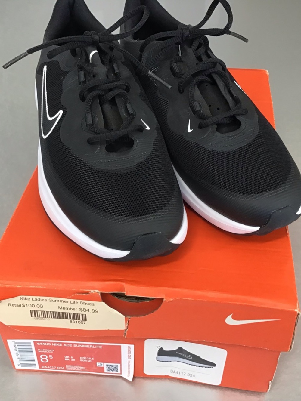 Nike New Black & White Women's Ace Golf 
Summerlite Sneakers 8.5